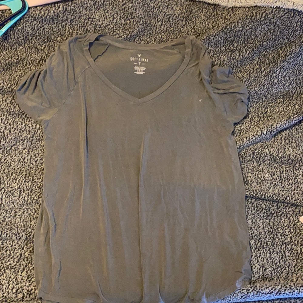 American Eagle soft and sexy T